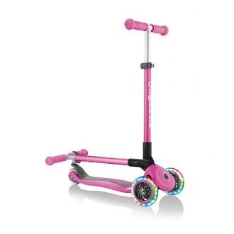 Patinete plegable Primo rosa con luces en las ruedas Globber