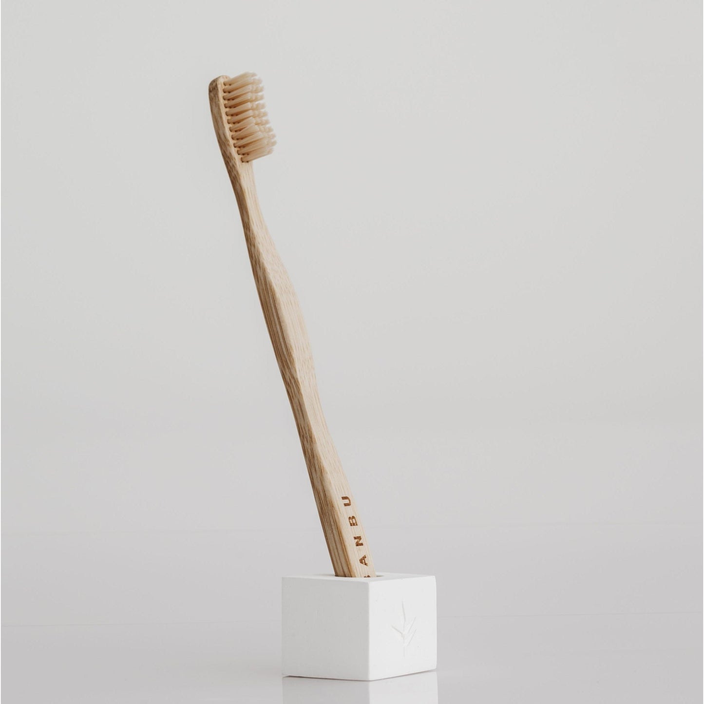 Stand para cepillo de dientes Banbu