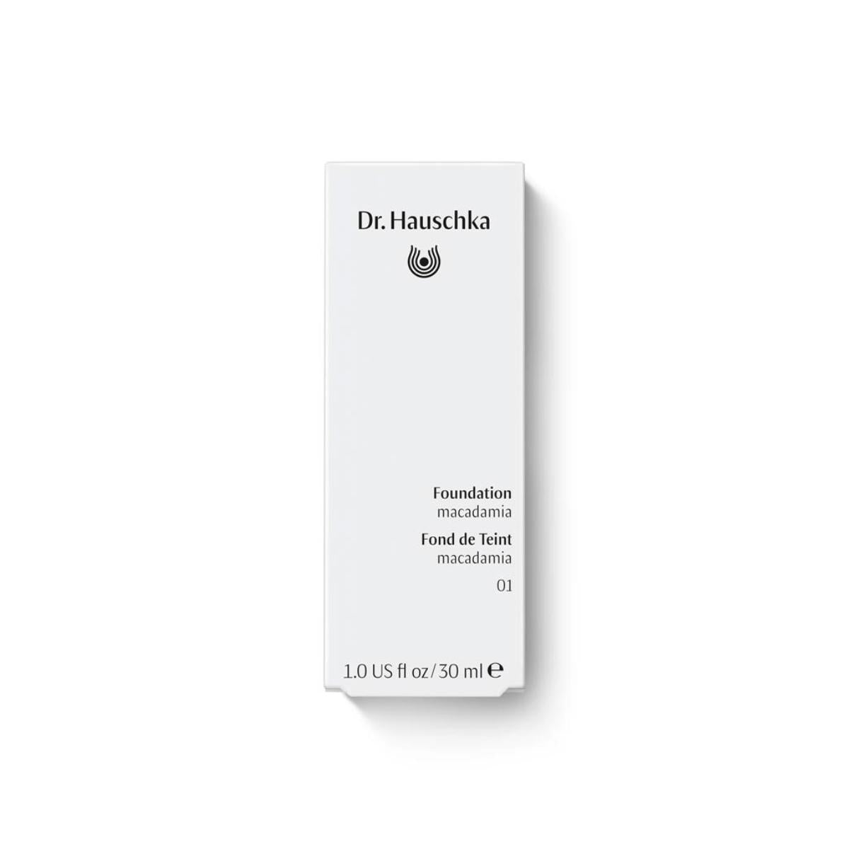 Base de maquillaje 02 almond Dr. Hauschka 30ml