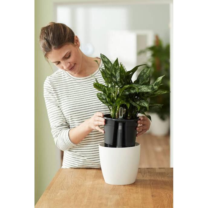 Sistema de riego automático Insert Elho 33 cm