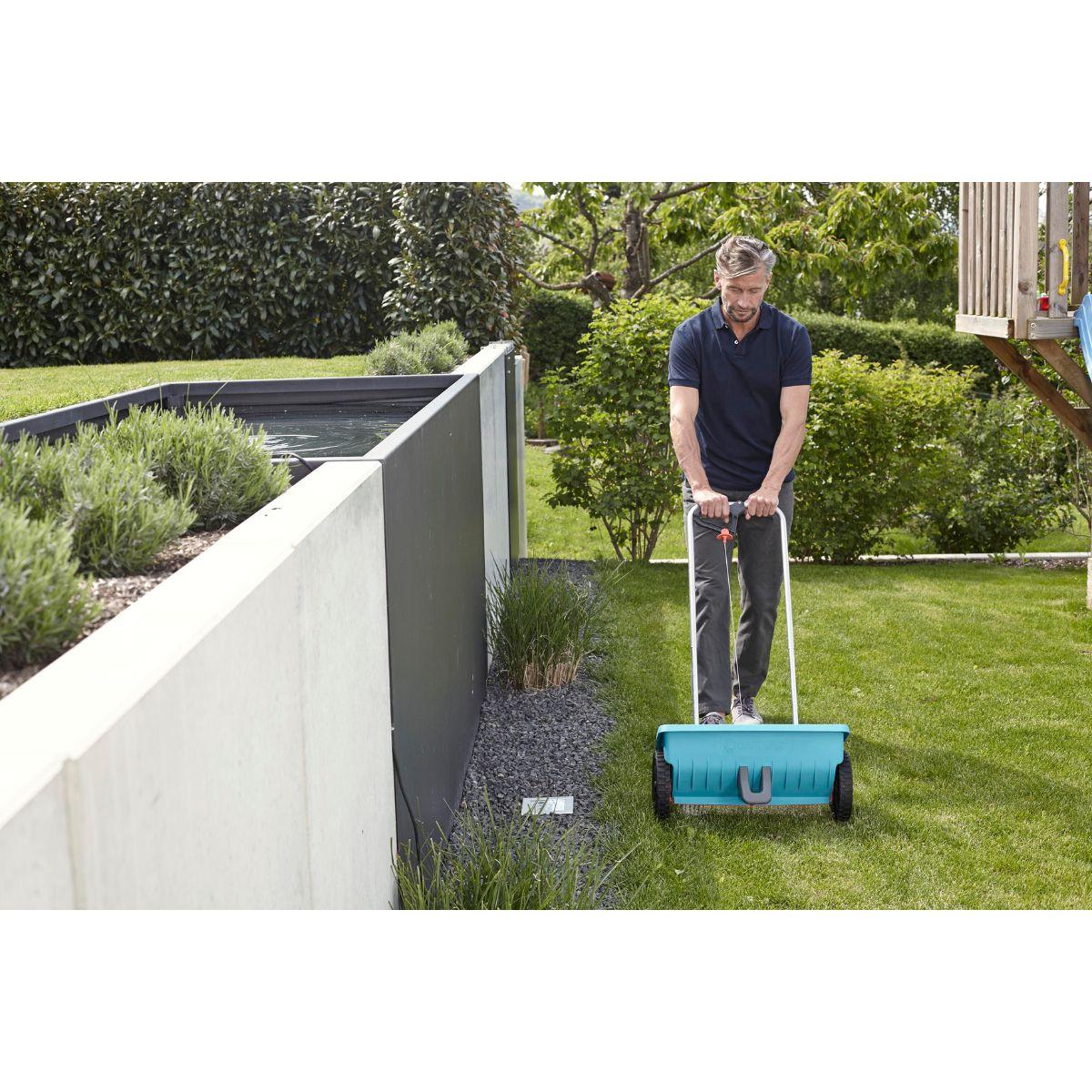 Carro Esparcidor Gardena L