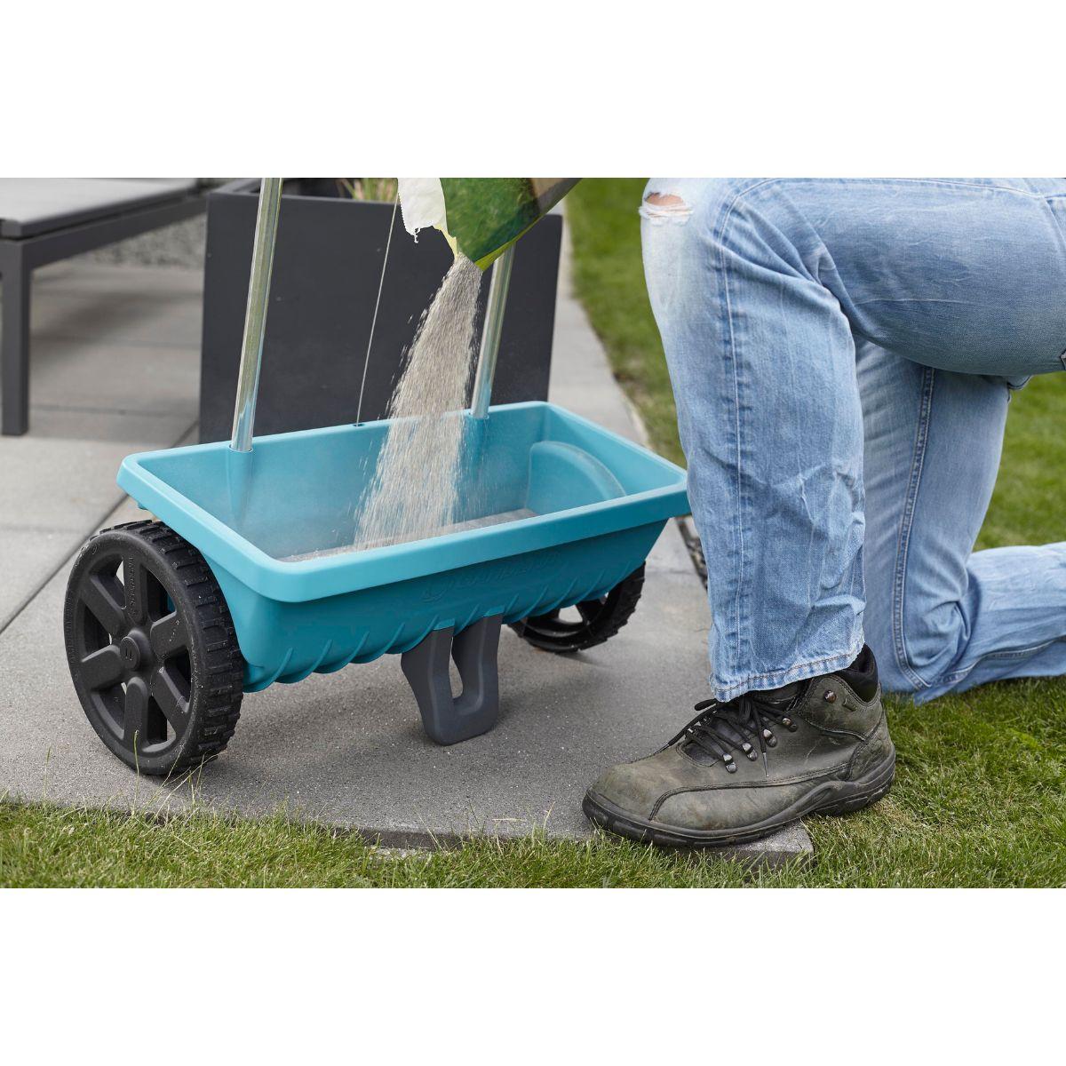 Carro Esparcidor Gardena L