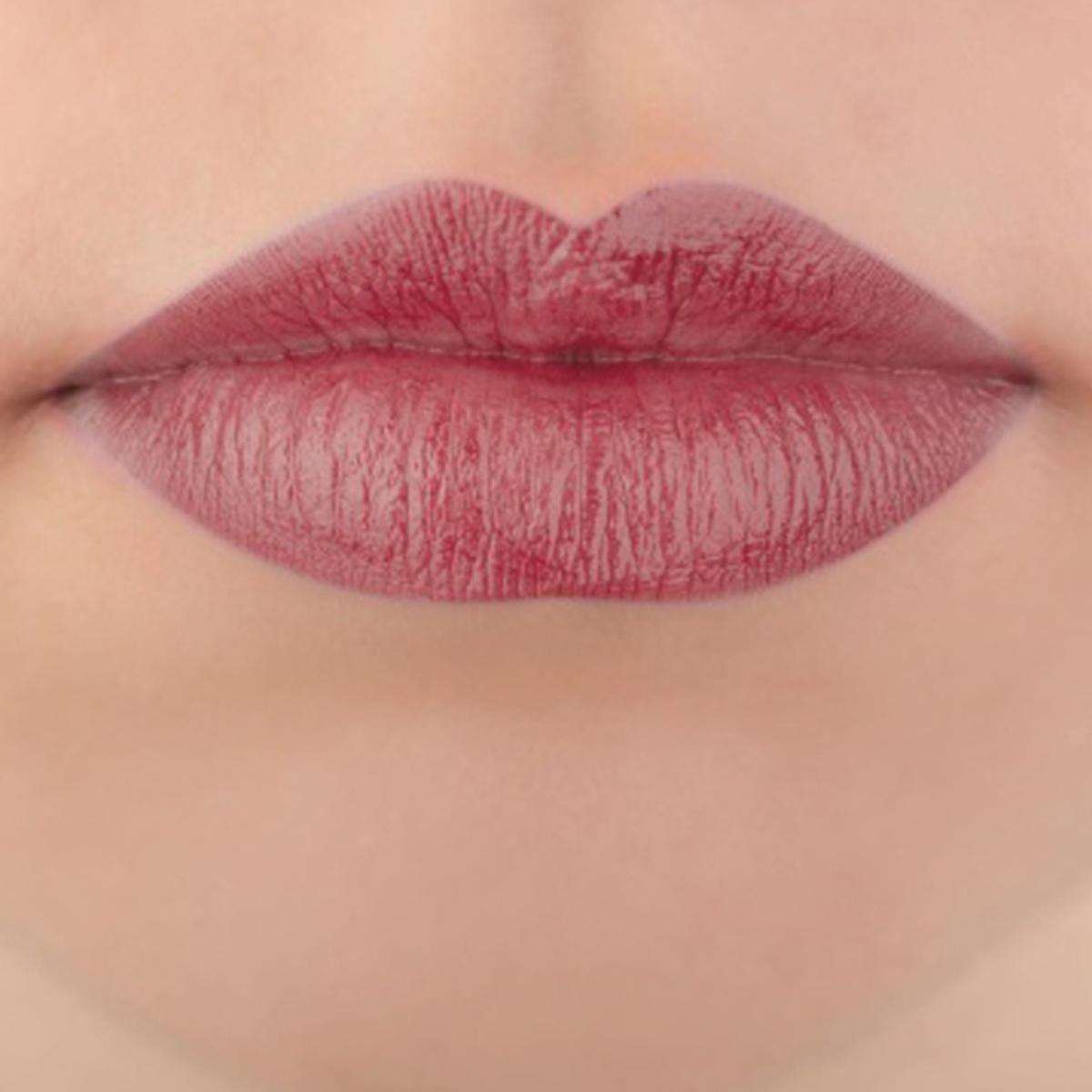 Lipstick Calla Black Star/Morado Granate (Bio y Vegano) Geoderm 4 gr