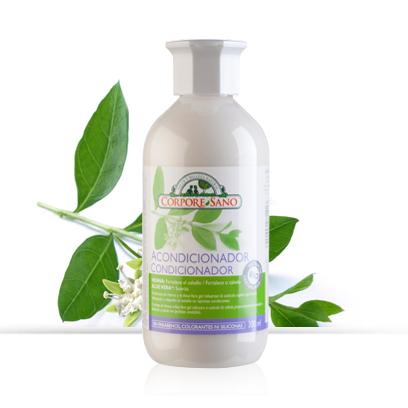 Acondicionador Henna y Aloe Vera brillo y fuerza Corpore Sano, 300 ml