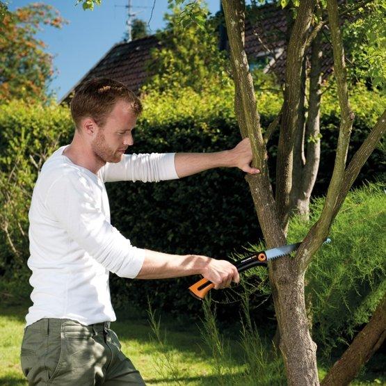 Sierra embutible larga Xtract Fiskars SW75