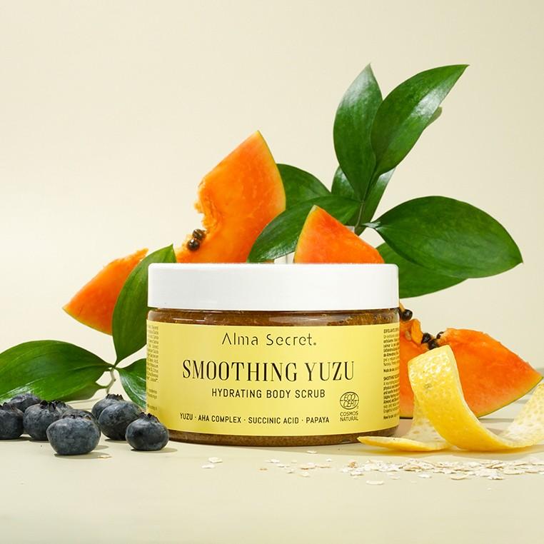 Exfoliante corporal Yuzu con aha, enzimas de papaya y ácido succínico  Alma Secret 250 ml