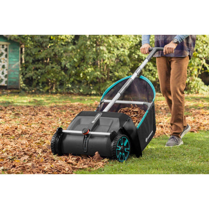 Recogedor de hojas manual con ruedas Gardena