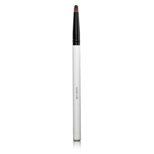 Cepillo difuminador contorno de ojos Lily Lolo