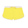 Bañador short amarillo protector contra rayos UV