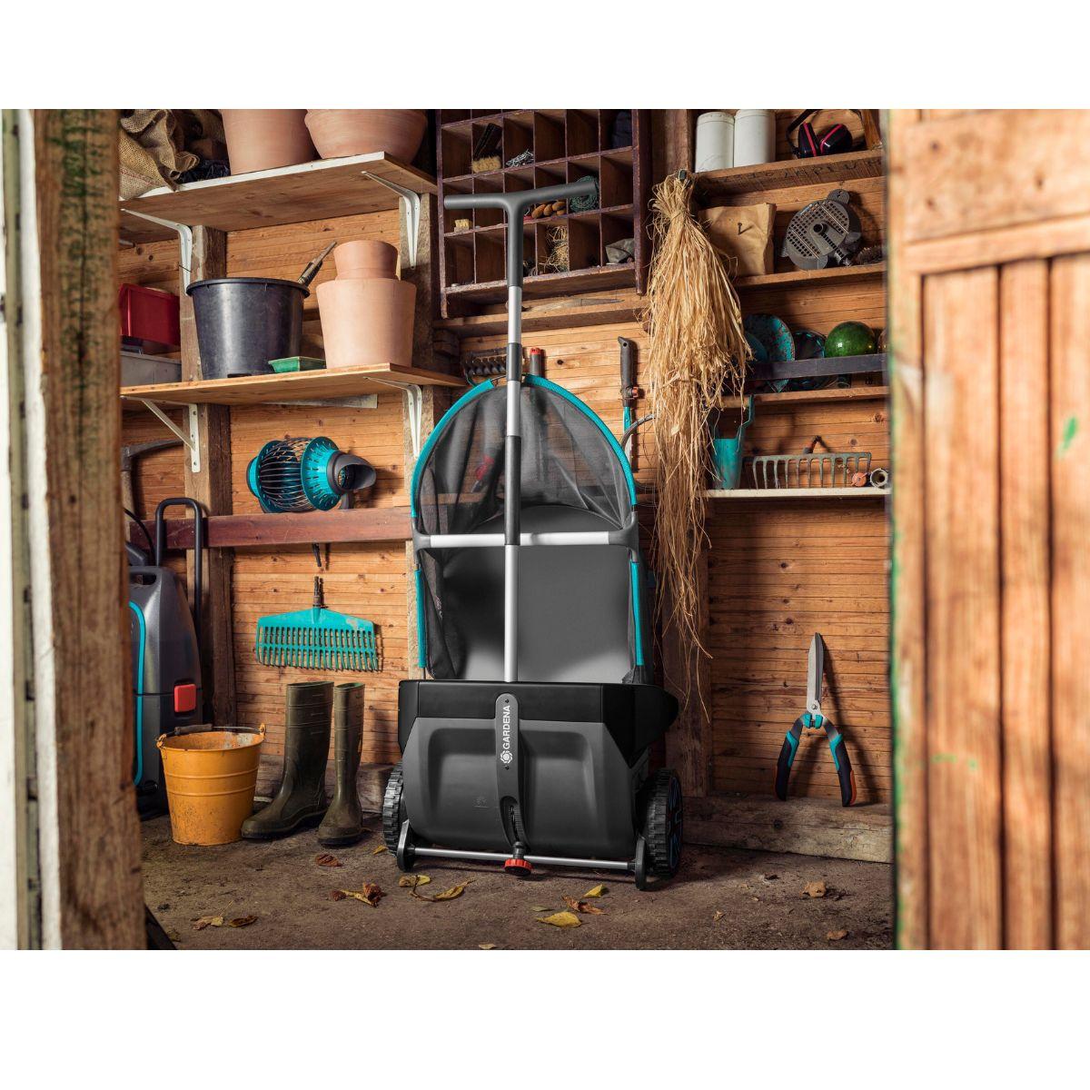 Recogedor de hojas manual con ruedas Gardena (reacondicionado)