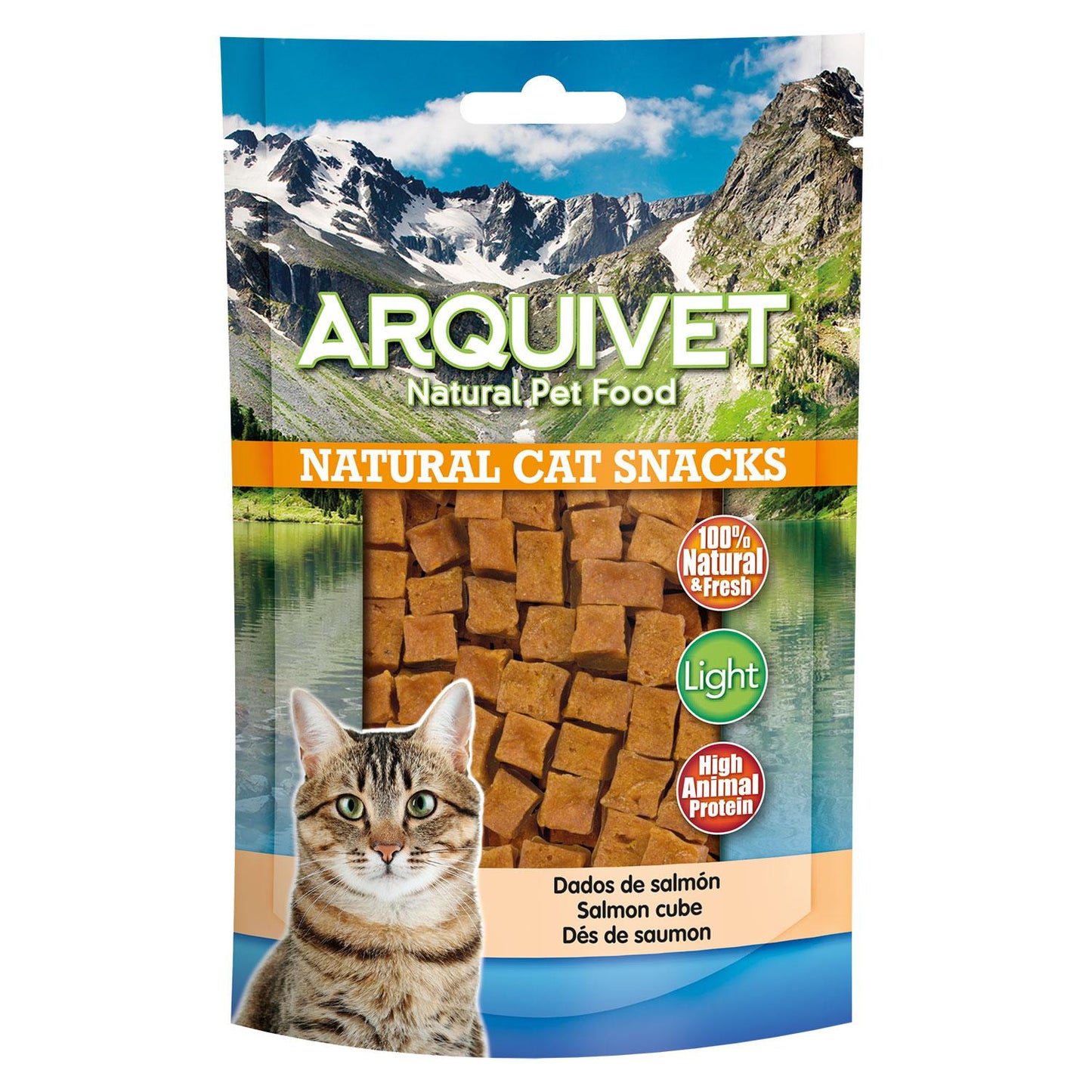 Dados de salmón Arquivet 50 g Snack natural para gatos
